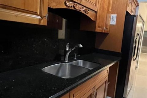 Condominio en alquiler en North Miami, Florida, 2 dormitorios, 82.68 m2 № 2190865 - foto 8
