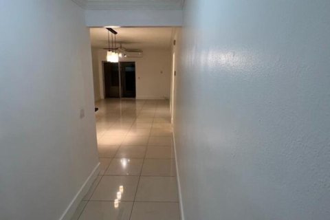 Condominio en alquiler en North Miami, Florida, 2 dormitorios, 82.68 m2 № 2190865 - foto 2