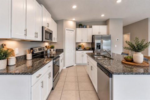 Villa ou maison à vendre à Bartow, Floride: 4 chambres, 179.86 m2 № 2423757 - photo 3