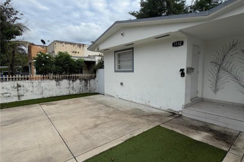 Casa en Miami, Florida 2 dormitorios, 149.76 m2 № 2081589