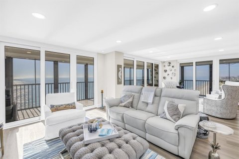 Copropriété à vendre à Madeira Beach, Floride: 3 chambres, 160.26 m2 № 2408086 - photo 2