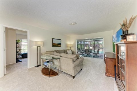 Villa ou maison à vendre à Sarasota, Floride: 3 chambres, 133.5 m2 № 2226465 - photo 2