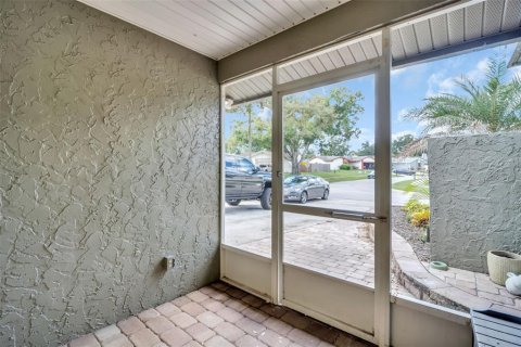 Casa en venta en Palm Harbor, Florida, 3 dormitorios, 187.48 m2 № 2386206 - foto 11