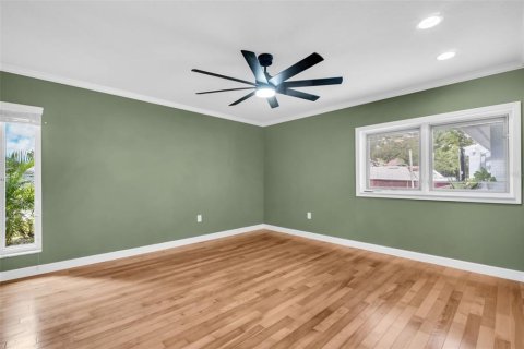 Casa en venta en Palm Harbor, Florida, 3 dormitorios, 187.48 m2 № 2386206 - foto 23