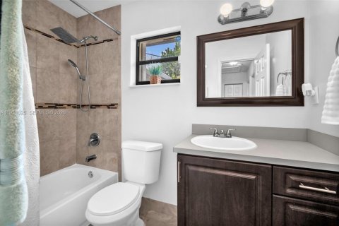 Villa ou maison à vendre à Homestead, Floride: 3 chambres, 120.77 m2 № 2007110 - photo 17