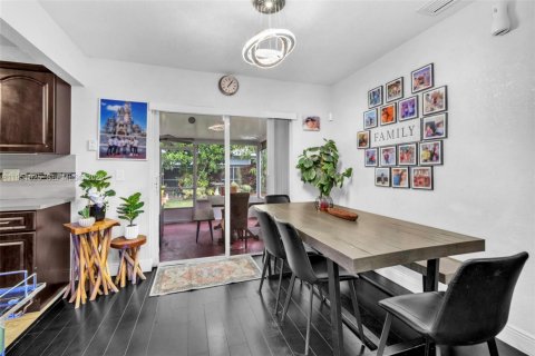 Villa ou maison à vendre à Homestead, Floride: 3 chambres, 120.77 m2 № 2007110 - photo 7