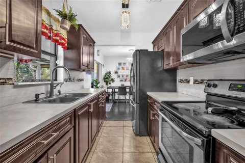 Villa ou maison à vendre à Homestead, Floride: 3 chambres, 120.77 m2 № 2007110 - photo 9