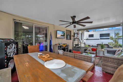 Villa ou maison à vendre à Homestead, Floride: 3 chambres, 120.77 m2 № 2007110 - photo 20