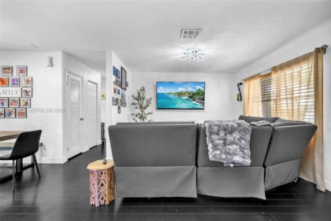 Villa ou maison à vendre à Homestead, Floride: 3 chambres, 120.77 m2 № 2007110 - photo 5