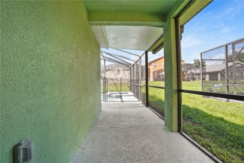 Villa ou maison à vendre à Davenport, Floride: 3 chambres, 147.62 m2 № 2347221 - photo 29
