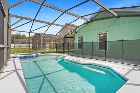 Villa ou maison à vendre à Davenport, Floride: 3 chambres, 147.62 m2 № 2347221 - photo 4