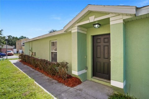 Villa ou maison à vendre à Davenport, Floride: 3 chambres, 147.62 m2 № 2347221 - photo 8