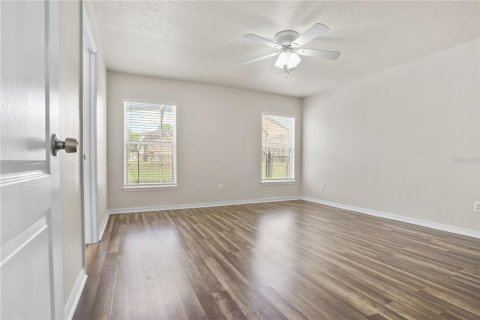 Villa ou maison à vendre à Davenport, Floride: 3 chambres, 147.62 m2 № 2347221 - photo 16