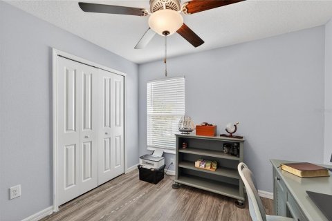 Casa en venta en Ruskin, Florida, 4 dormitorios, 179.77 m2 № 2092402 - foto 17
