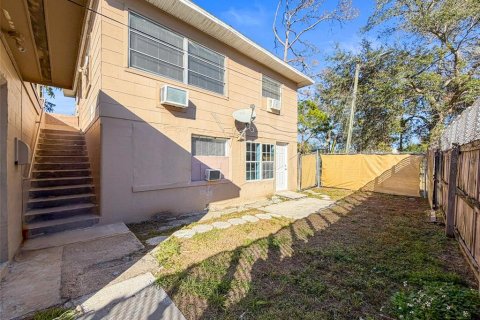 Commercial property in Saint Petersburg, Florida 4 bedrooms, 170.1 sq.m. № 2092998 - photo 19