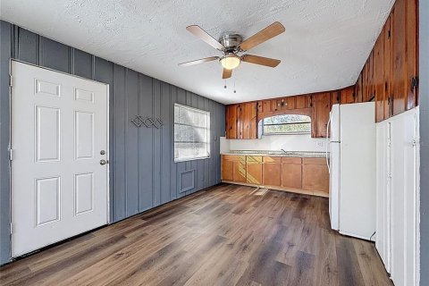 Commercial property in Saint Petersburg, Florida 4 bedrooms, 170.1 sq.m. № 2092998 - photo 25