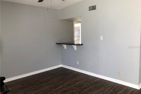 Casa en alquiler en Clermont, Florida, 4 dormitorios, 204.85 m2 № 1910503 - foto 5