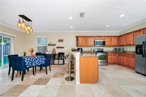 Condo in Orlando, Florida, 3 bedrooms  № 1791180 - photo 12
