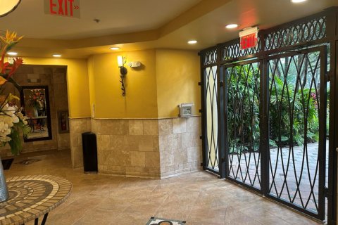 Copropriété à vendre à Sunrise, Floride: 2 chambres, 107.67 m2 № 2247930 - photo 20