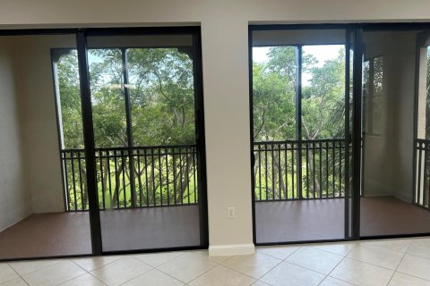 Copropriété à vendre à Sunrise, Floride: 2 chambres, 107.67 m2 № 2247930 - photo 4
