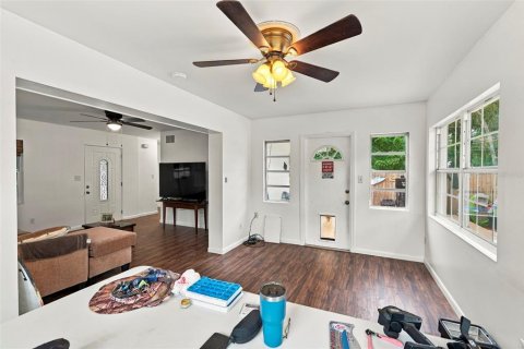 Villa ou maison à vendre à Dade City, Floride: 2 chambres, 103.96 m2 № 2406608 - photo 25