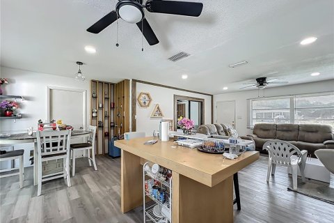 Villa ou maison à vendre à Ocala, Floride: 2 chambres, 103.68 m2 № 1873932 - photo 9