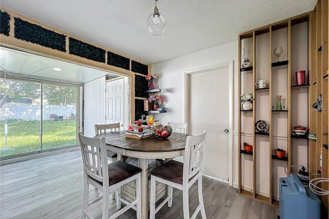 Villa ou maison à vendre à Ocala, Floride: 2 chambres, 103.68 m2 № 1873932 - photo 10