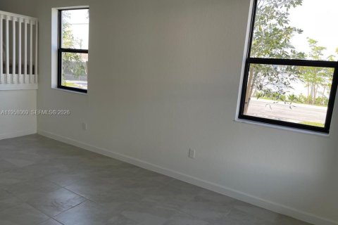 Townhouse in Pembroke Pines, Florida 3 bedrooms, 169.83 sq.m. № 2017475 - photo 3