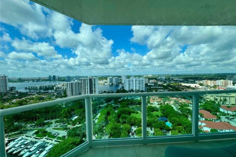 Condo in Aventura, Florida, 3 bedrooms  № 1921554 - photo 12