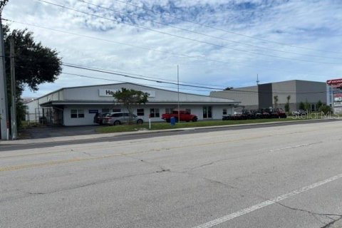 Immobilier commercial à vendre à Sarasota, Floride: 2607.02 m2 № 2403006 - photo 12