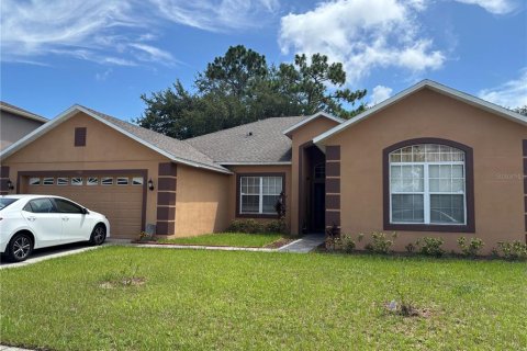 House in Kissimmee, Florida 4 bedrooms, 214.42 sq.m. № 1840186 - photo 1