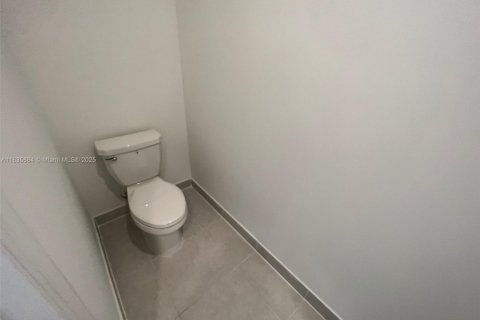 Townhouse in Homestead, Florida 3 bedrooms, 169.73 sq.m. № 1818692 - photo 13