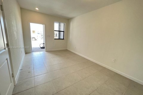 Townhouse in Homestead, Florida 3 bedrooms, 169.73 sq.m. № 1818692 - photo 7