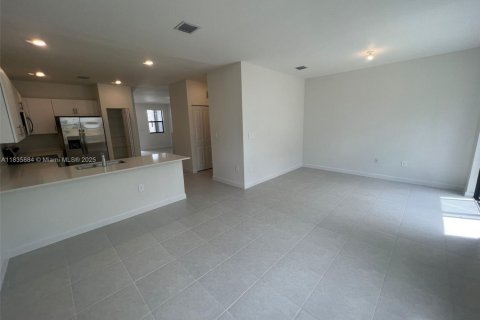 Townhouse in Homestead, Florida 3 bedrooms, 169.73 sq.m. № 1818692 - photo 4