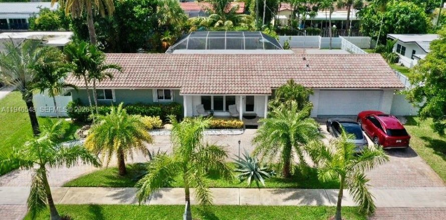 Casa en Hollywood, Florida 4 dormitorios, 205.78 m2 № 1997975