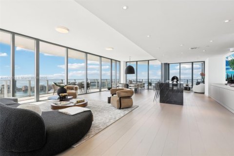 Condo in Miami Beach, Florida, 4 bedrooms  № 1704684 - photo 5