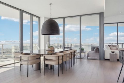 Condo in Miami Beach, Florida, 4 bedrooms  № 1704684 - photo 12