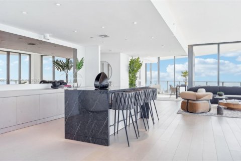 Condo in Miami Beach, Florida, 4 bedrooms  № 1704684 - photo 8