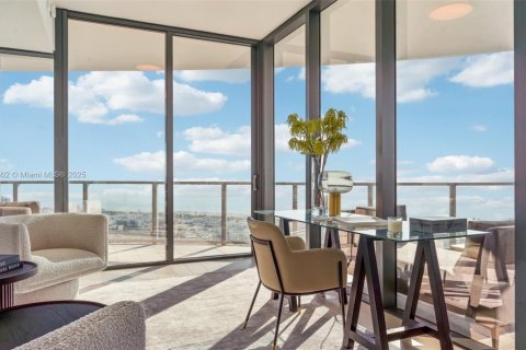 Condo in Miami Beach, Florida, 4 bedrooms  № 1704684 - photo 18