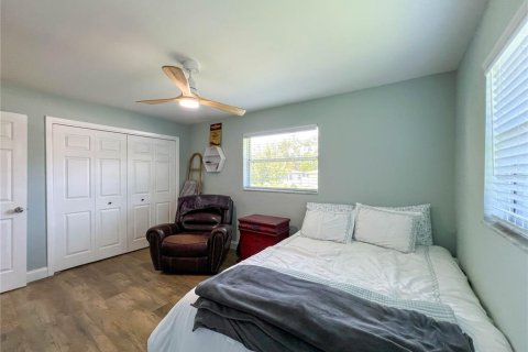 Villa ou maison à vendre à Clearwater, Floride: 3 chambres, 126.81 m2 № 2141013 - photo 27
