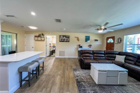 Villa ou maison à vendre à Clearwater, Floride: 3 chambres, 126.81 m2 № 2141013 - photo 8
