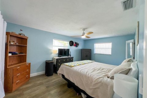 Villa ou maison à vendre à Clearwater, Floride: 3 chambres, 126.81 m2 № 2141013 - photo 17