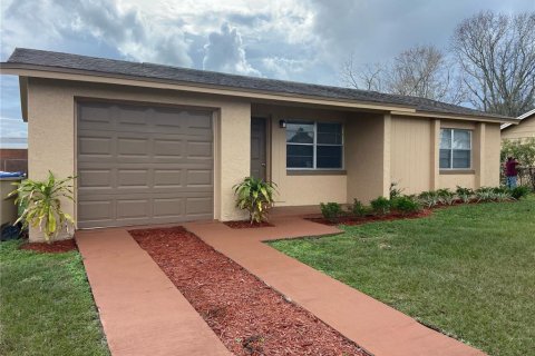 Villa ou maison à Kissimmee, Floride 2 chambres, 83.61 m2 № 2325090