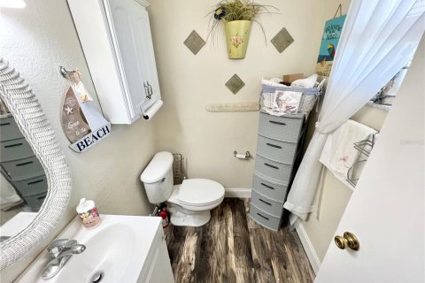 Condominio en venta en Port Charlotte, Florida, 1 dormitorio, 77.02 m2 № 1837476 - foto 11