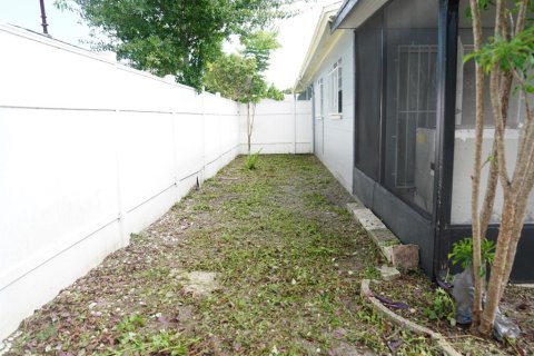 Casa en venta en Tampa, Florida, 4 dormitorios, 136.94 m2 № 1636607 - foto 20