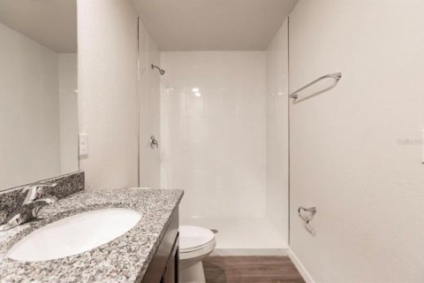 Propiedad comercial en venta en Port Charlotte, Florida, 6 dormitorios, 255.67 m2 № 2215354 - foto 20