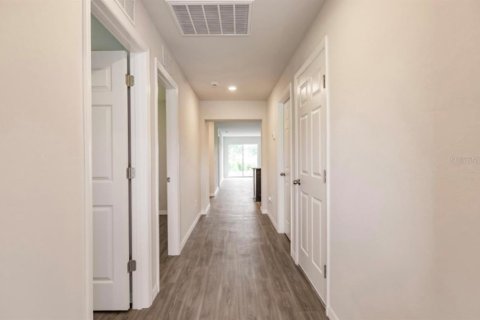 Propiedad comercial en venta en Port Charlotte, Florida, 6 dormitorios, 255.67 m2 № 2215354 - foto 6