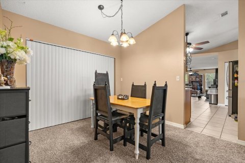 House in Kissimmee, Florida 3 bedrooms, 176.89 sq.m. № 1837822 - photo 25