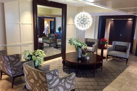 Купить кондоминиум в Серфсайд, Флорида 55.83м2, № 2009347 - фото 14