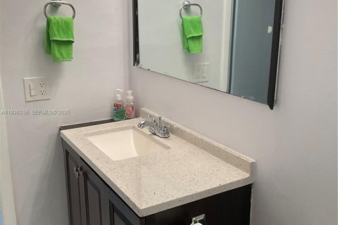 Condominio en venta en Sunrise, Florida, 2 dormitorios, 95.22 m2 № 1986470 - foto 26